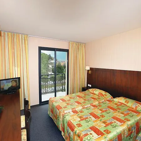 格罗里亚大道酒店