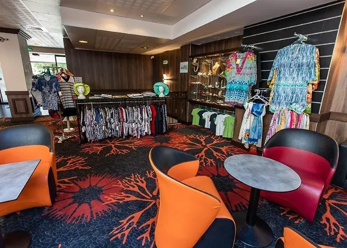 Gloria & Avenue Hotel Lourdes