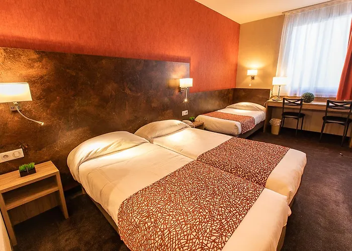 Gloria & Avenue Hotel 3*