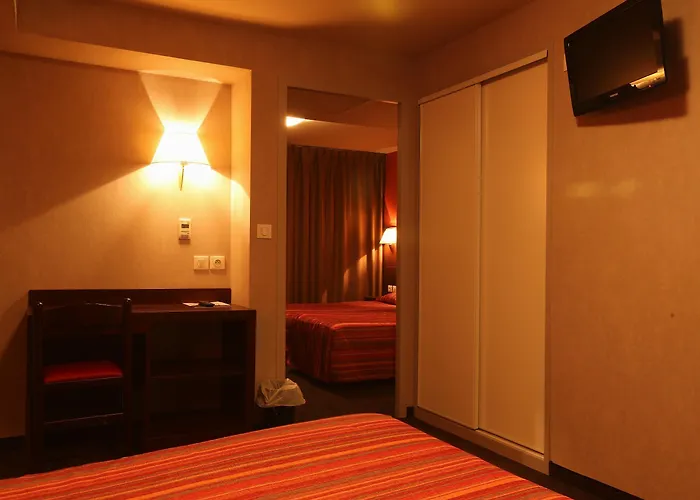 Gloria & Avenue Hotel Lourdes