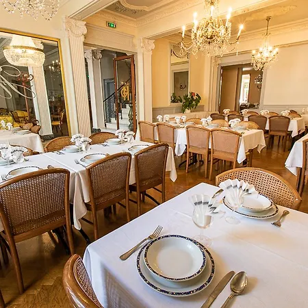Gloria & Avenue Hotel Lurdy