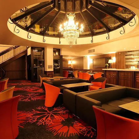Hotel Gloria & Avenue 3*