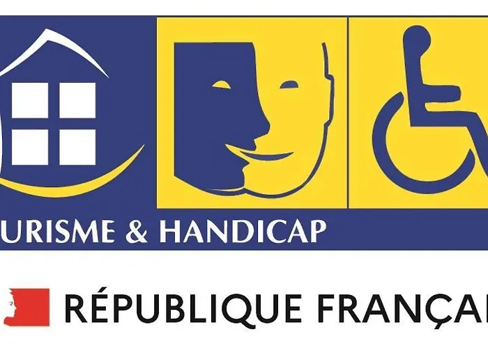 ホテル Gloria & Avenue 3*