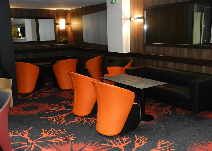 Gloria & Avenue ホテル 3*