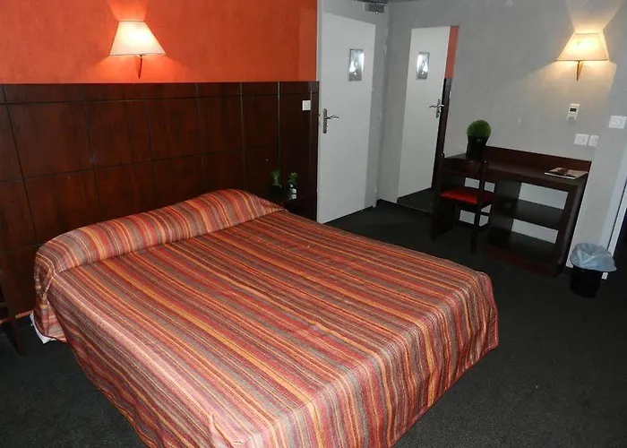 Gloria & Avenue ルルド